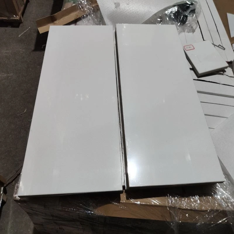 Microcrystalline composite ceramic tile